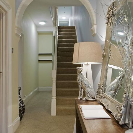 Апартаменты Oaklands Вулвергемптон Экстерьер фото