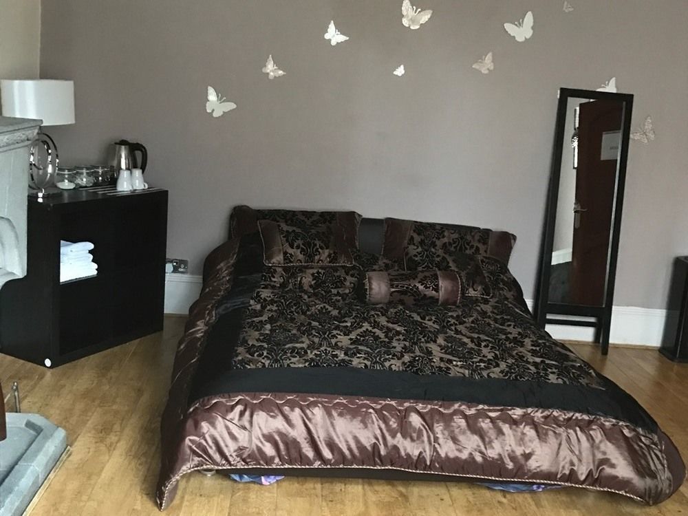 Апартаменты Oaklands Вулвергемптон Экстерьер фото